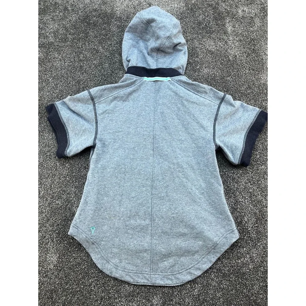 Ivivva Lululemon Girls Heather Gray‎ & Navy Hooded Short Sleeve Pullover Size 7